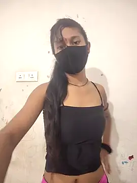Snapshot of jaanvi-Rani chatting on 05/15/26, 02:07 jaanvi-Rani online show from 05/15/26, 02:07