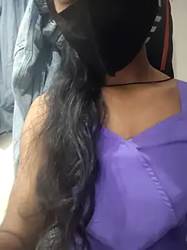 Snapshot of jaanvi-Rani chatting on 05/16/26, 10:58 jaanvi-Rani online show from 05/16/26, 10:58