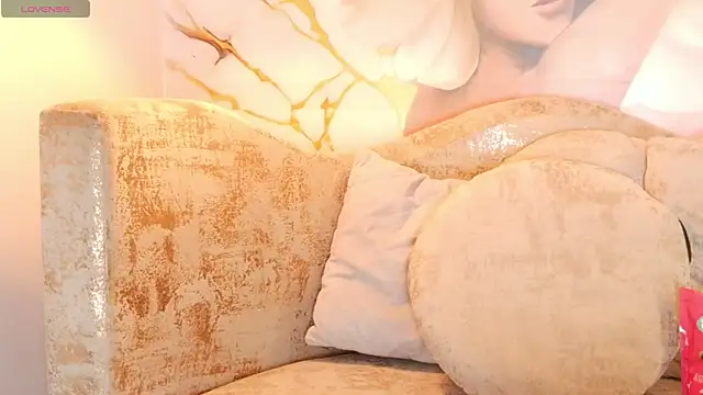 bella moonlight cr online show from 07/12/26, 03:30