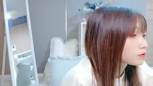 Snapshot of ayu-jpnk chatting on 12/14/25, 07:58 ayu-jpnk online show from 12/14/25, 07:58