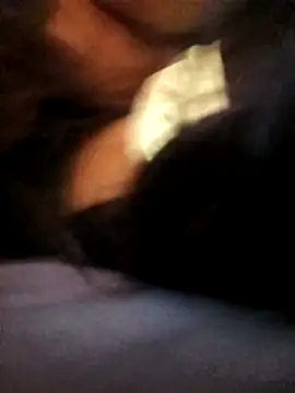 Snapshot of Lovely_priya1001 chatting on 12/18/25, 01:00 Lovely priya1001 online show from 12/18/25, 01:00