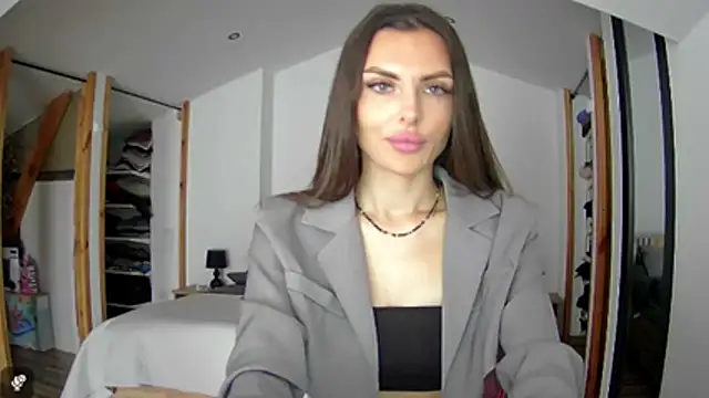 Addisonadore online show from 04/07/26, 06:47