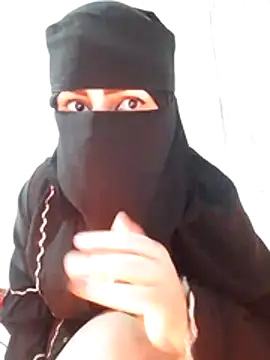 Snapshot of Natascha-31 chatting on 12/17/25, 07:20 Natascha-31 online show from 12/17/25, 07:20