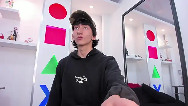 Cody Bloom online show from 12/18/25, 04:07