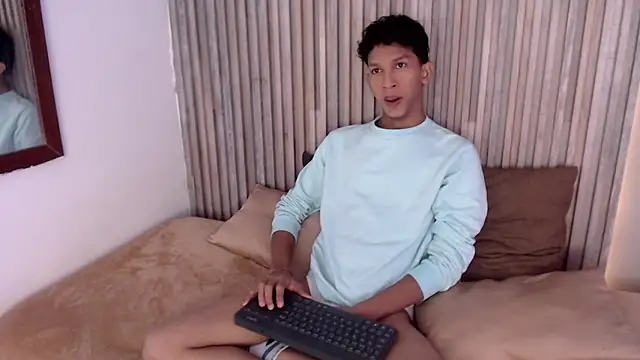 SmoothAlpha  online show from 01/09/26, 02:31