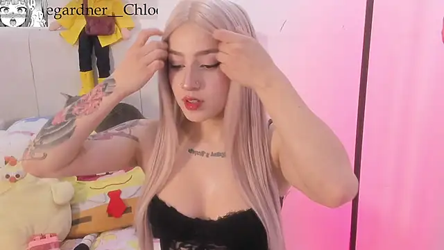  Chloe gardner online show from 04/23/26, 09:28