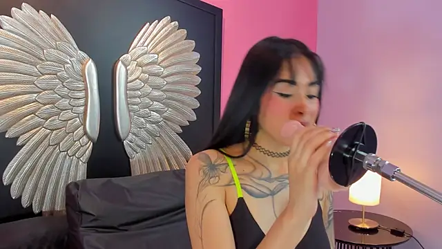 Belanny online show from 02/09/26, 03:32