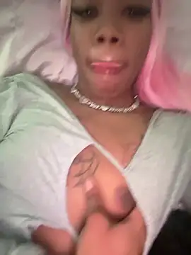 gglloww online show from 12/17/25, 08:04