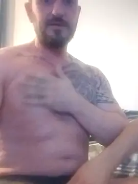 Tonybp84 online show from 12/15/25, 08:18