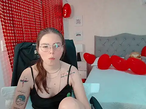 Snapshot of lexalove_doll chatting on 02/15/26, 04:09 lexalove doll online show from 02/15/26, 04:09