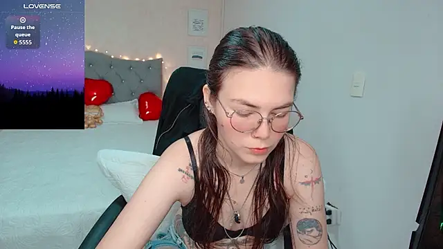 Snapshot of lexalove_doll chatting on 02/27/26, 03:39 lexalove doll online show from 02/27/26, 03:39