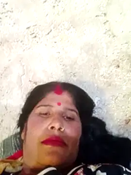 Snapshot of Mahi_bigg chatting on 12/14/25, 07:58 Mahi bigg online show from 12/14/25, 07:58