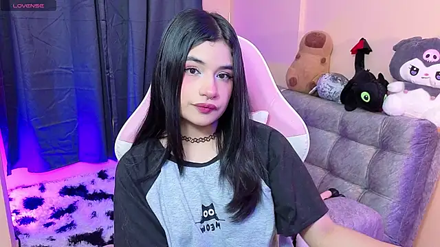 bonnieTaylor1 online show from 04/11/26, 04:06