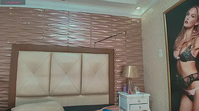 Snapshot of Miatayleer chatting on 12/16/25, 06:46 Miatayleer online show from 12/16/25, 06:46