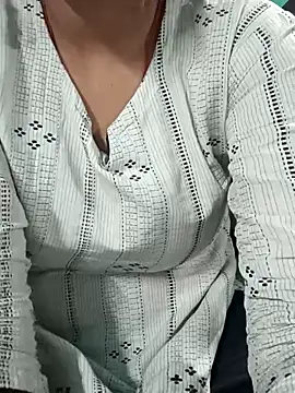 teena-11 online show from 05/16/26, 11:31