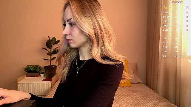 sun under skyy online show from 02/04/26, 08:42