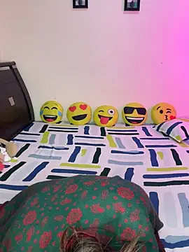 Snapshot of Cutie_Seema chatting on 01/14/26, 03:17 Cutie Seema online show from 01/14/26, 03:17