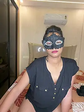 Cutie Seema online show from 06/08/26, 04:40