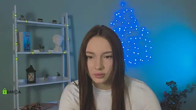 ellen haze  online show from 12/19/25, 10:00