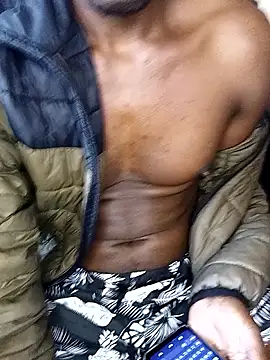 Snapshot of blackstallionXXXX chatting on 12/14/25, 12:54 blackstallionXXXX online show from 12/14/25, 12:54