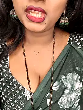 Snapshot of Rachu_love chatting on 07/09/26, 05:39 Rachu love online show from 07/09/26, 05:39