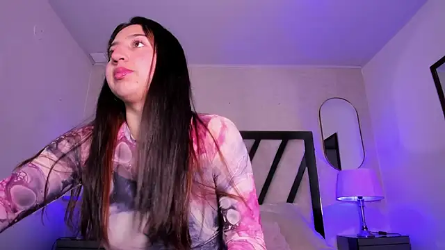 Snapshot of ivyy_blue1 chatting on 12/16/25, 03:55 ivyy blue1 online show from 12/16/25, 03:55