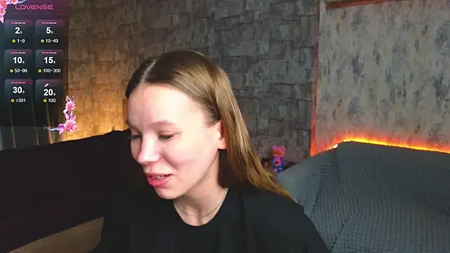 Snapshot of Cara_Sweet1 chatting on 05/31/26, 06:53 Cara Sweet1 online show from 05/31/26, 06:53
