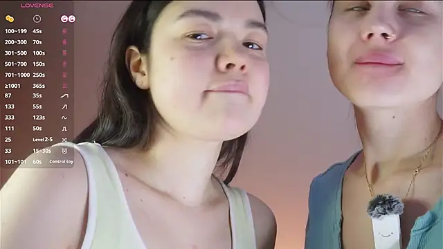 DemetriceYunk online show from 01/17/26, 05:12