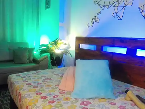 Snapshot of Catalinajoyful chatting on 02/05/26, 09:52 Catalinajoyful online show from 02/05/26, 09:52