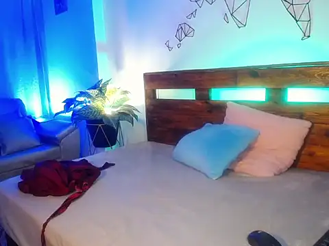 Snapshot of Catalinajoyful chatting on 02/20/26, 03:47 Catalinajoyful online show from 02/20/26, 03:47