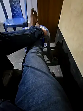 SHARIF12123 online show from 01/10/26, 07:54