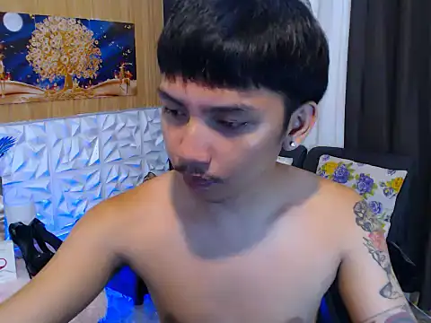 Snapshot of dylan_hardfucker chatting on 12/17/25, 11:11 dylan hardfucker online show from 12/17/25, 11:11