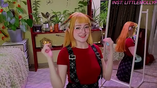 LittleFoxHole online show from 04/08/26, 01:38