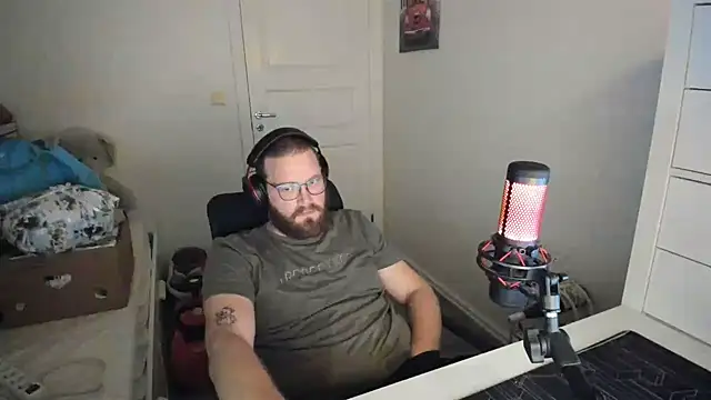 Snapshot of Noreg952 chatting on 12/19/25, 09:00 Noreg952 online show from 12/19/25, 09:00