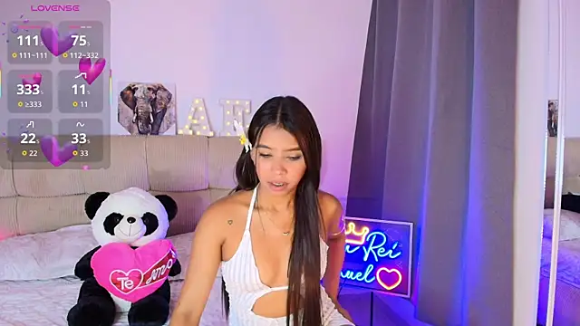 Snapshot of Ana_herrera chatting on 05/15/26, 11:28 Ana herrera online show from 05/15/26, 11:28