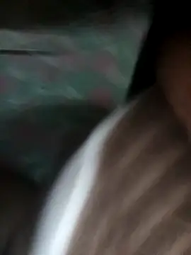 Snapshot of ahannaskar228 chatting on 12/19/25, 05:20 ahannaskar228 online show from 12/19/25, 05:20