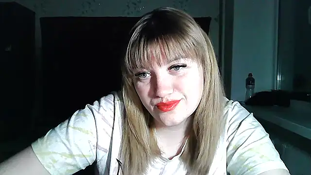 swett girll online show from 04/07/26, 08:20