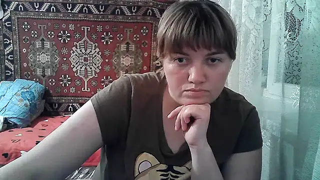 swett girll online show from 05/17/26, 07:32
