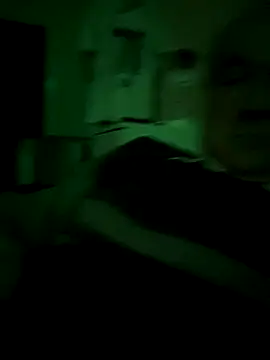 Snapshot of csikar chatting on 12/14/25, 09:19 csikar online show from 12/14/25, 09:19