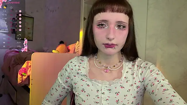 MiraJades online show from 04/01/26, 10:07