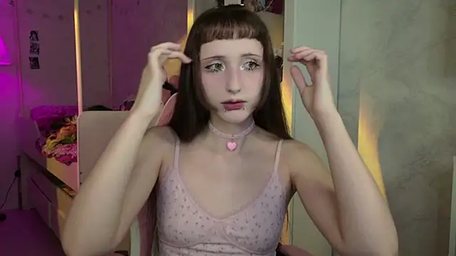 MiraJades online show from 05/23/26, 08:13