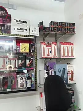 lunaluxury22 online show from 03/27/26, 03:12