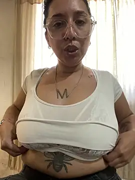 Soy maiaa4 online show from 02/17/26, 03:51