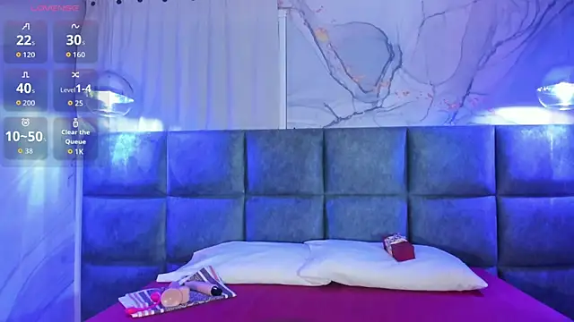 Victoria01  online show from 03/21/26, 03:00