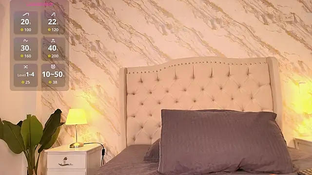 Yuliana-ambell online show from 01/07/26, 11:29