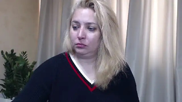 sweetpussy13 online show from 05/05/26, 05:15