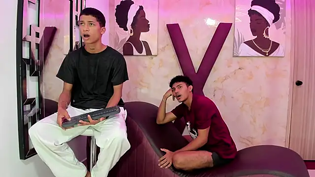 DIAMOND BLACKS online show from 12/23/25, 07:17