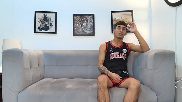 DIAMOND BLACKS online show from 02/21/26, 07:42