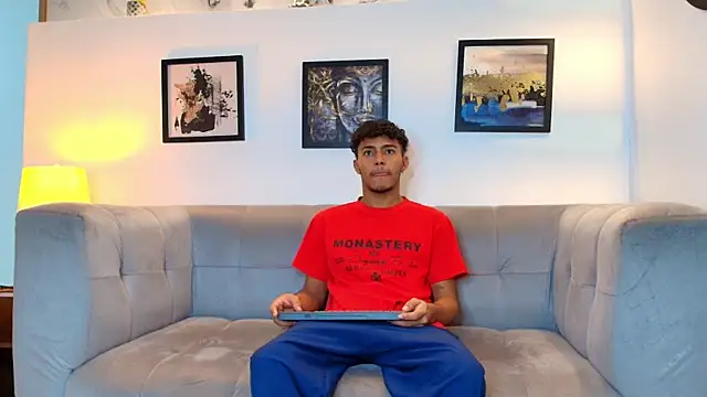 DIAMOND BLACKS online show from 02/24/26, 07:50