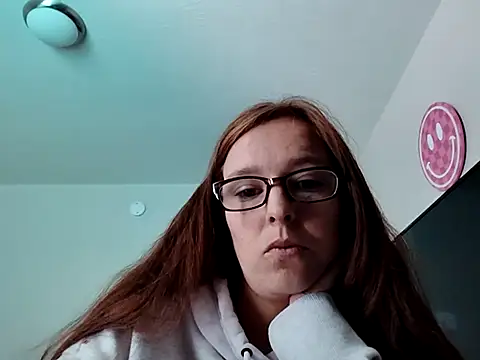 Snapshot of redremmi chatting on 12/15/25, 06:12 redremmi online show from 12/15/25, 06:12